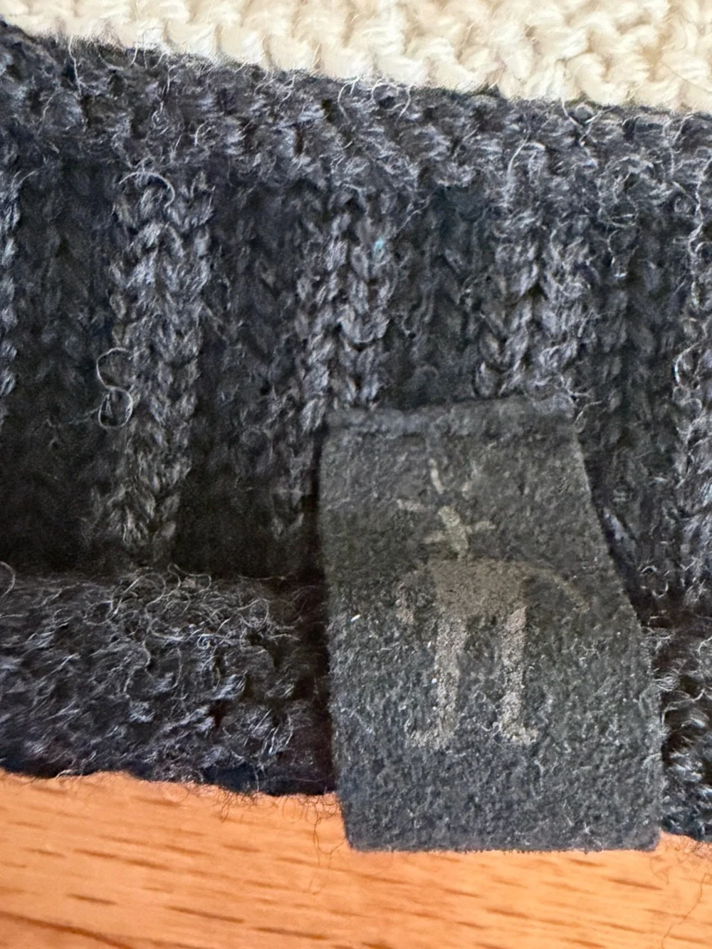 Smartwool Merino Wool Womens Gloves Black Gray White Snowflake